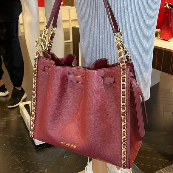 MICHAEL KORS
Mina Large Chain Shoulder Tote Bag
Dark Cherry 
NWT - Picture 9 of 16